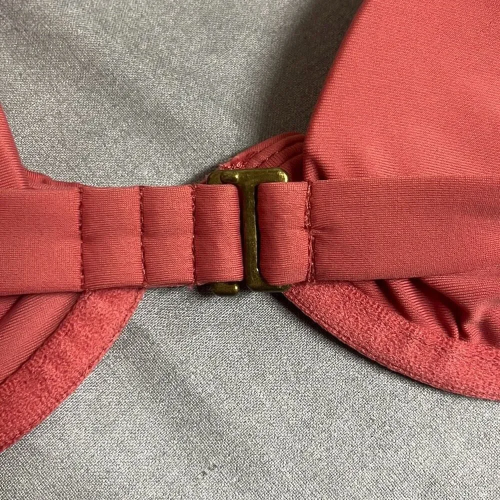 Andie Sicily Swim Bikini Top Pink Adjustable Straps Underwire Medium NWT‎ Beach